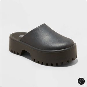 Chunky slides